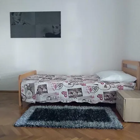 Apartament Lilly *